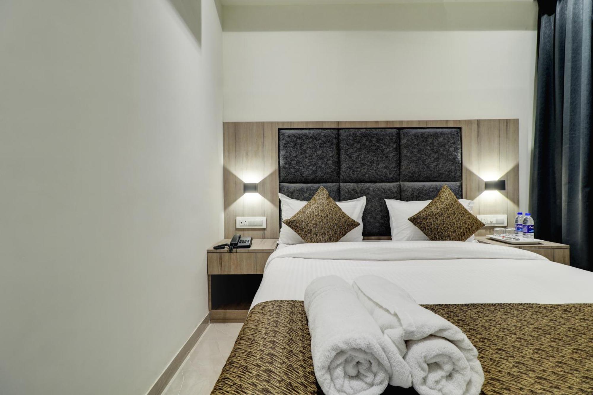 Hotel Sion Fort Mumbai Exterior photo